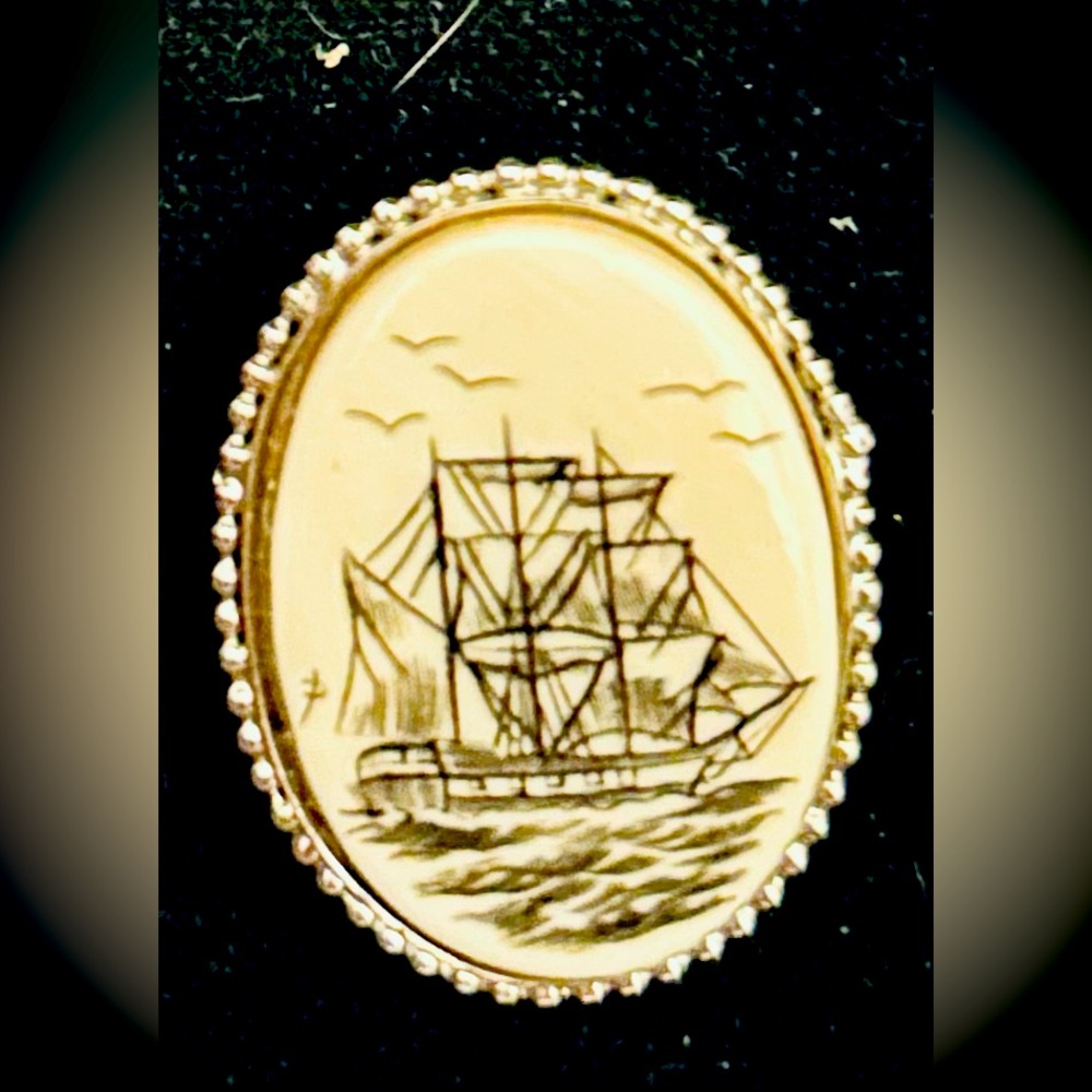 Antique 925 Silver VERNA Scrimshaw ship pin
